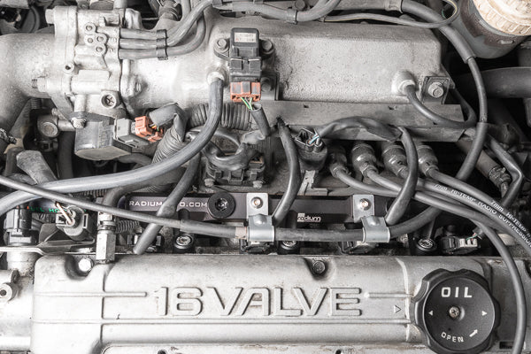 Radium Fuel Rail Plumbing Kit - Mitsubishi Evo 1-3/Galant VR4 (4G63) - Radium Engineering | Coore Australia