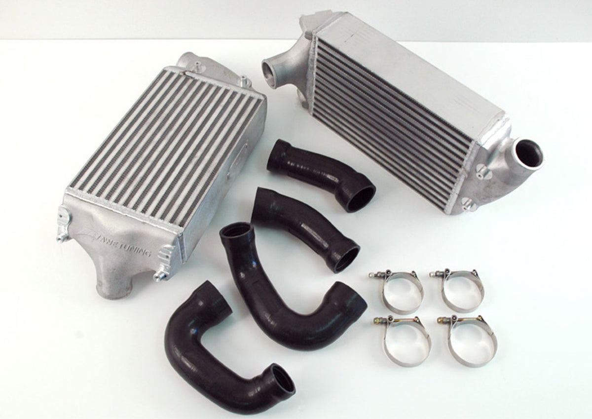 AWE Performance Intercoolers – Porsche 997.1 Turbo