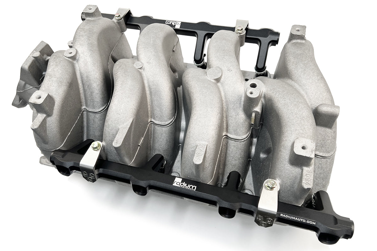 Radium 20-1062 Fuel Rail Plumbing Kit, GM Vortec 8100 L18 Big Block (2001-2003) – installed, view 4