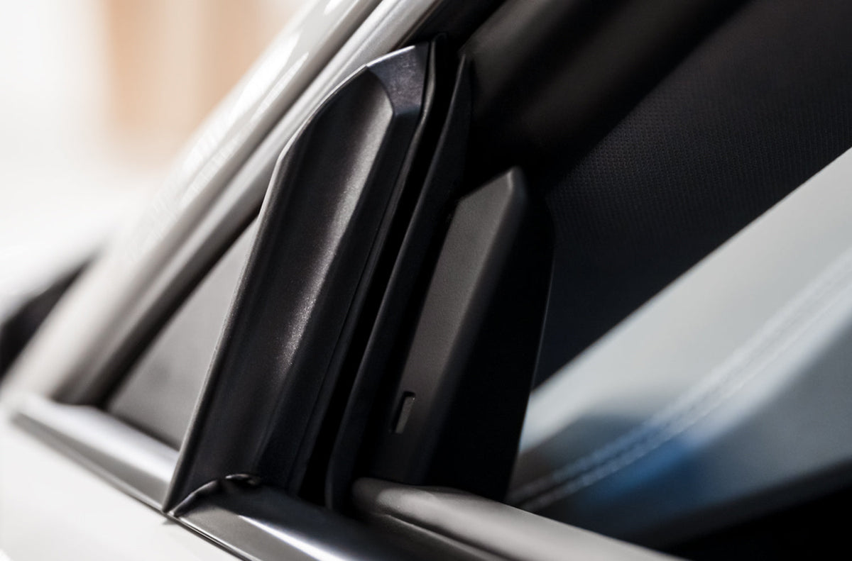AWE Foiler Wind Diffuser – Porsche 992 Cabriolet