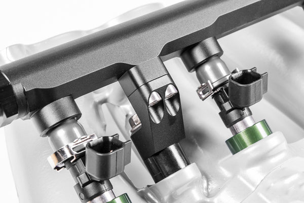 Radium 20-0216 Toyota injector seats installed
