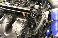 Radium Port Injection FST Install Kit w/Black DMR - Ford Focus EcoBoost LW/LZ 13-18  - Radium Engineering | Coore Australia