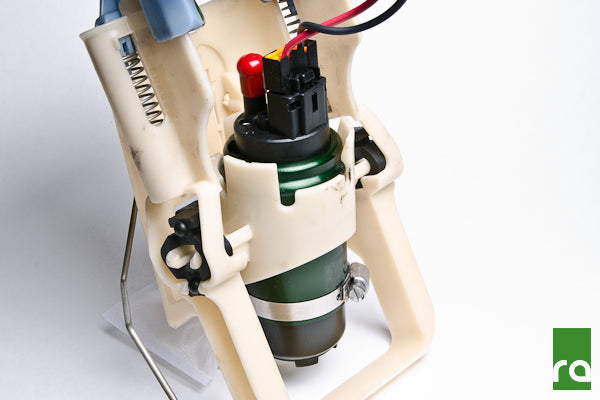 Radium Fuel Pump Install Kit, Bmw E46 Excluding M3, Pump Not Included  - Radium Engineering | Coore Australia