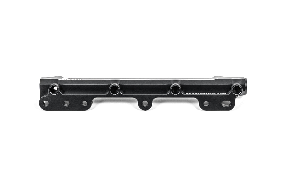 Radium 20-1070 Honda D-Series fuel rail underside detail