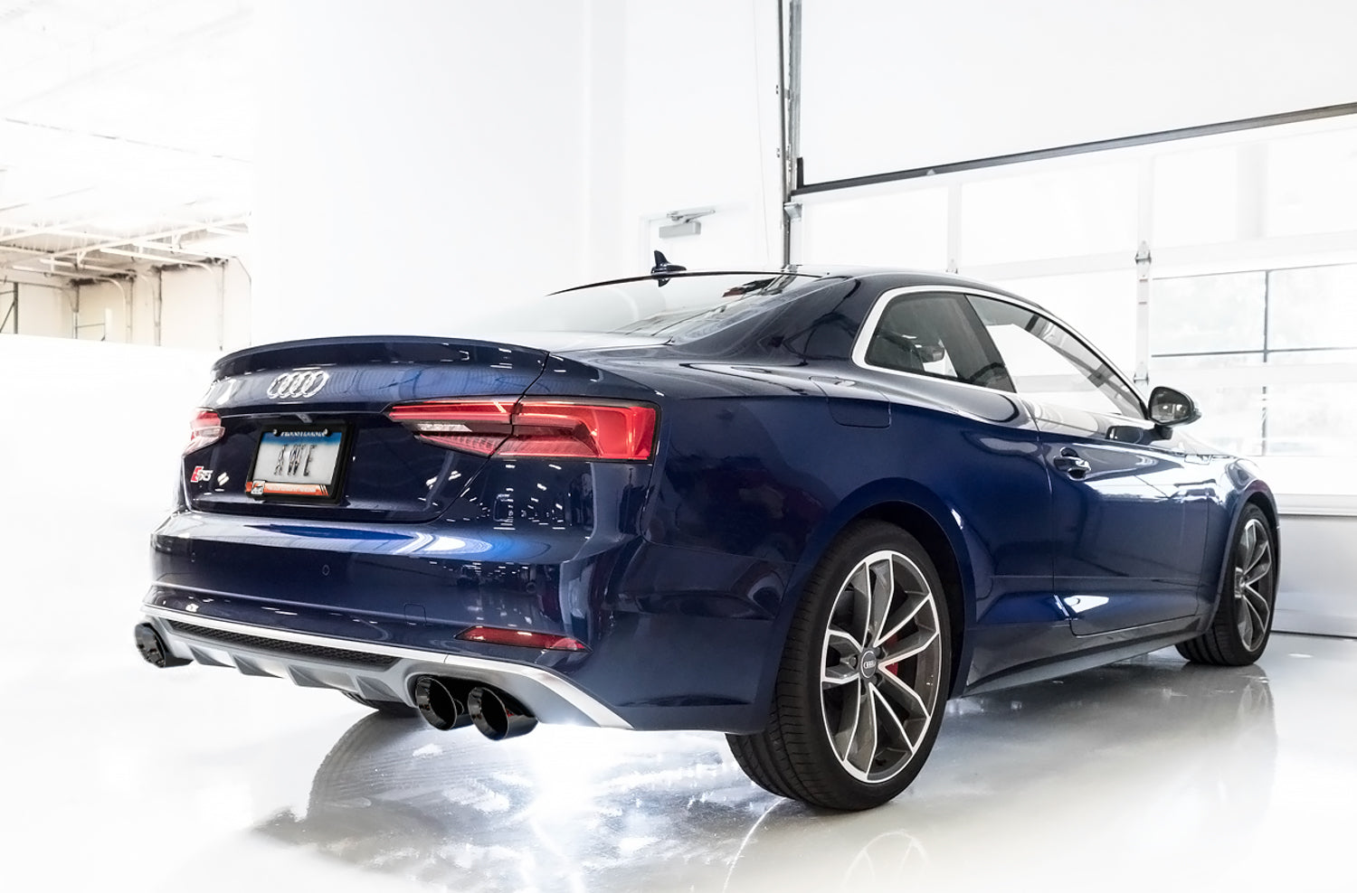 AWE Track Edition Exhaust – Audi B9 S5 Coupe 3.0T