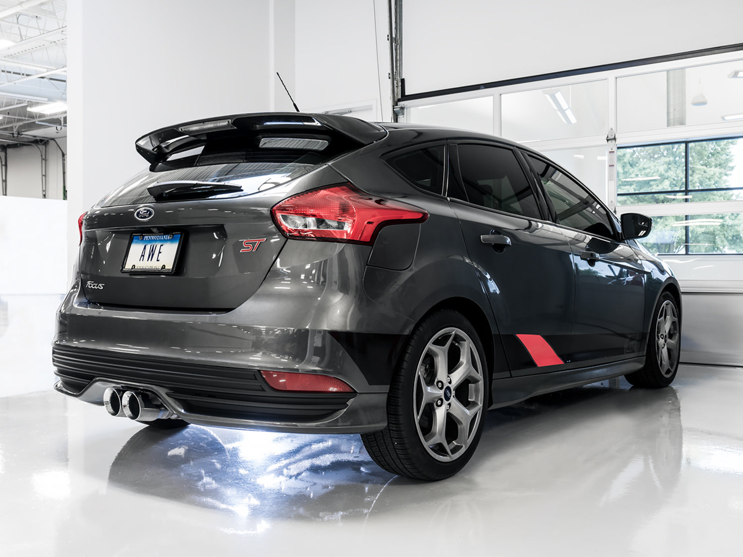AWE Touring Edition Exhaust – Ford Mk3 Focus ST