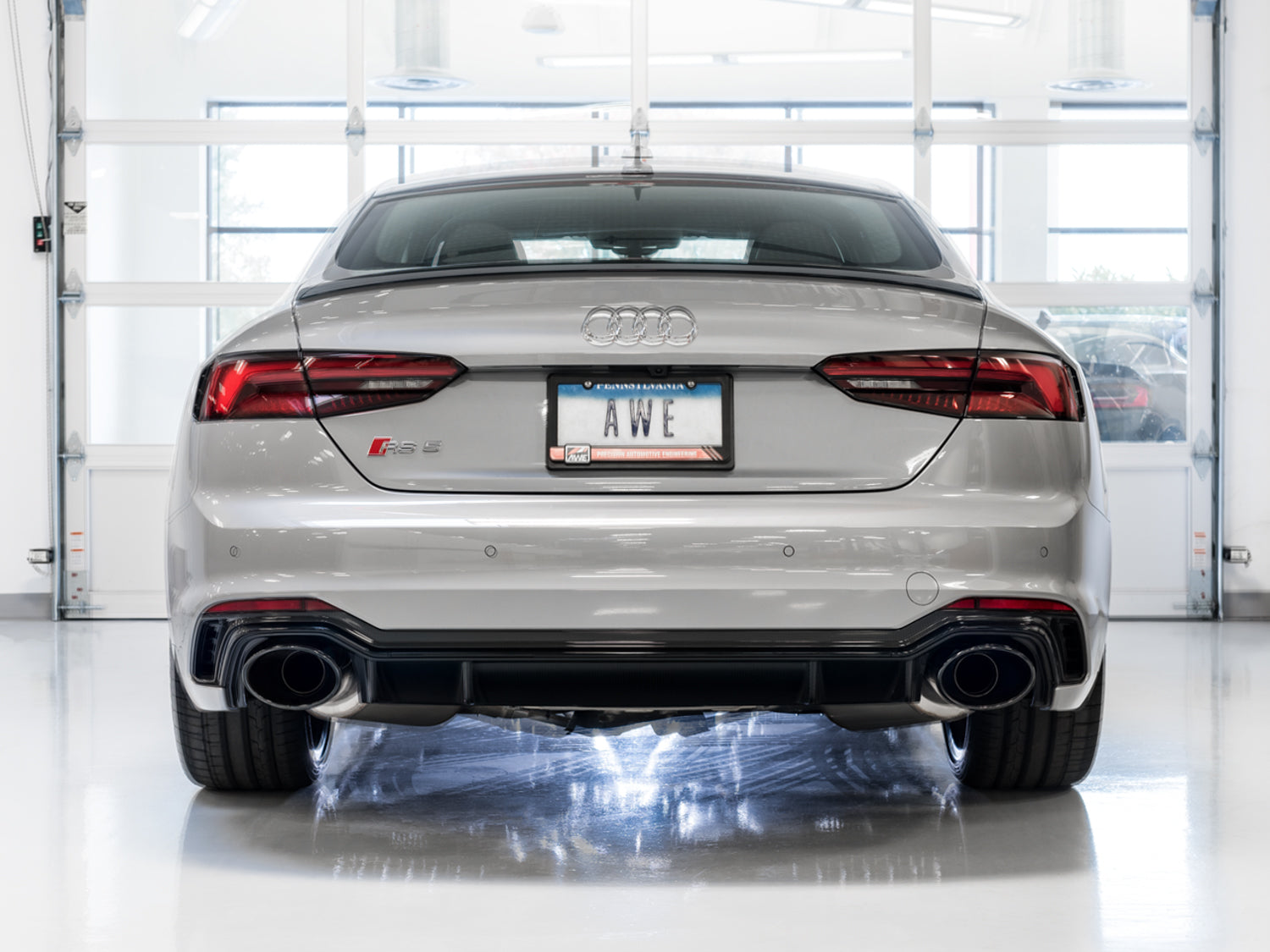 AWE Touring Edition Exhaust – Audi B9 RS5 Sportback 2.9TT