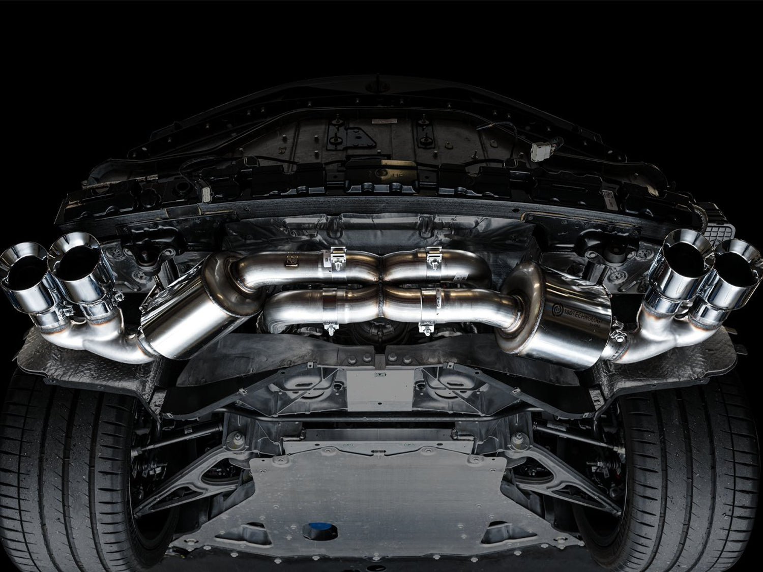 AWE Touring Edition Exhaust – Chevrolet C8 Corvette Stingray / E-Ray