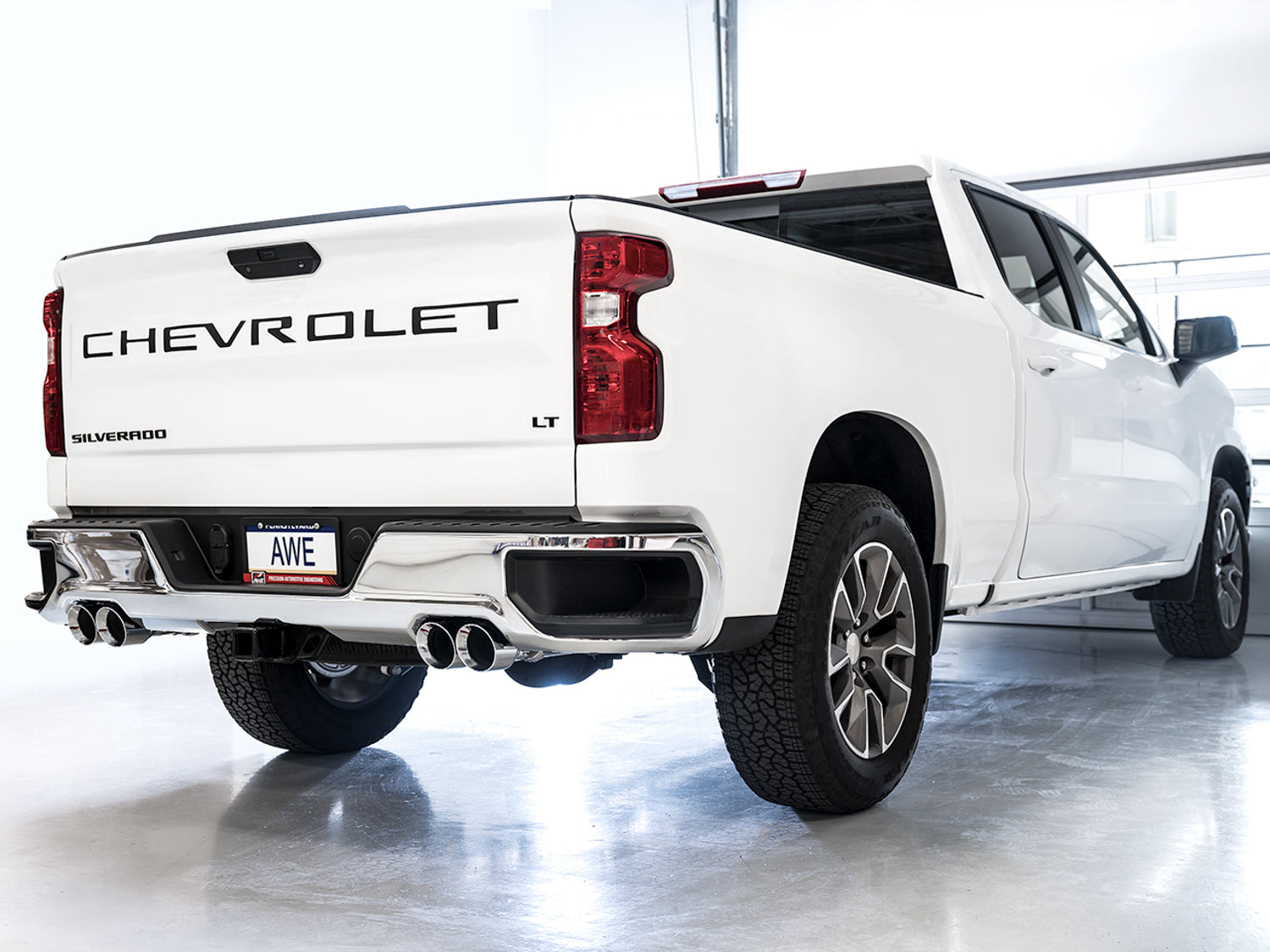 AWE 0FG Exhaust – Chevrolet Silverado / GMC Sierra 1500 6.2L (4th Gen)