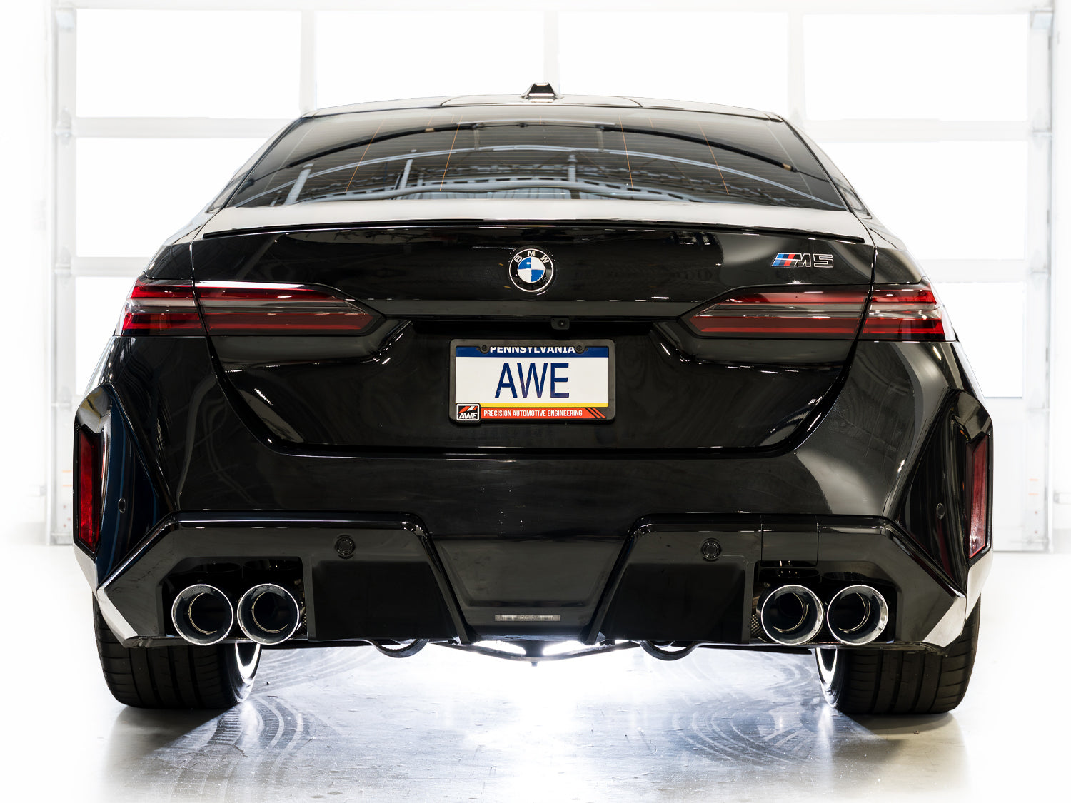 AWE Track Edition Exhaust – BMW G90 / G99 M5