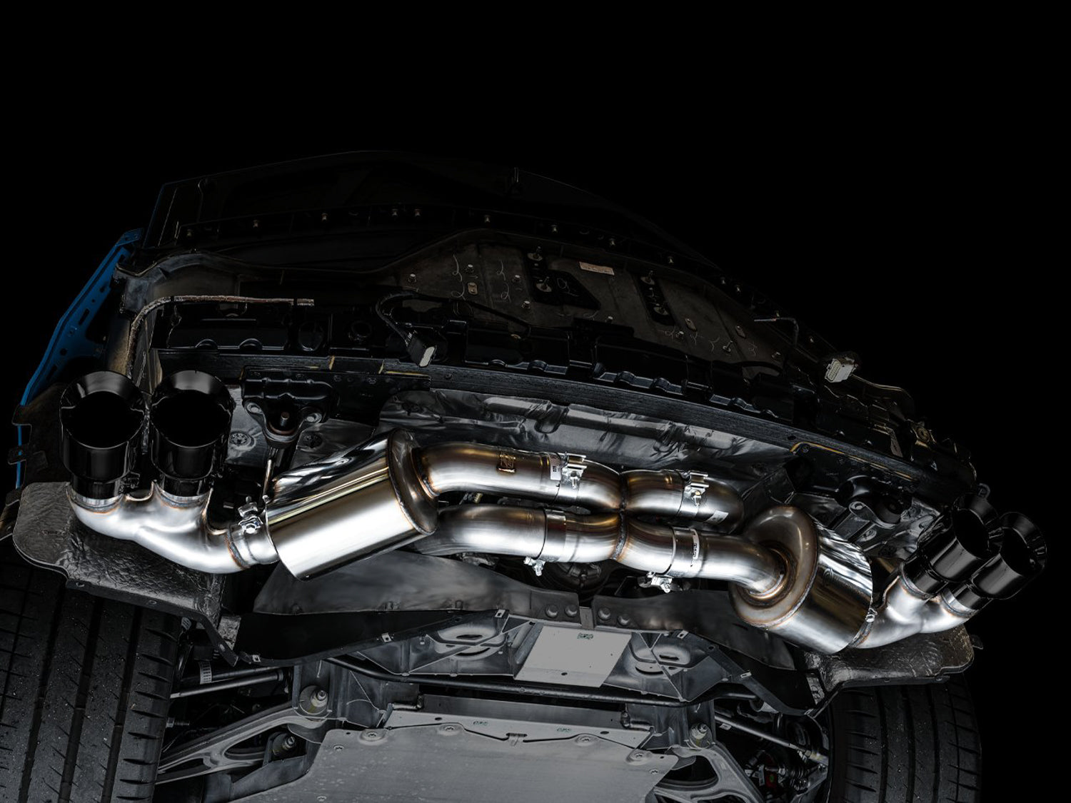 AWE Touring Edition Exhaust – Chevrolet C8 Corvette Stingray / E-Ray
