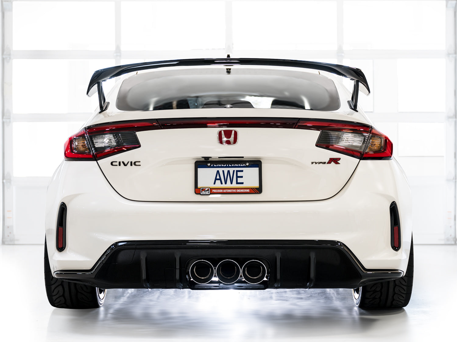 AWE Touring Edition Exhaust – Honda FL5 Civic Type R