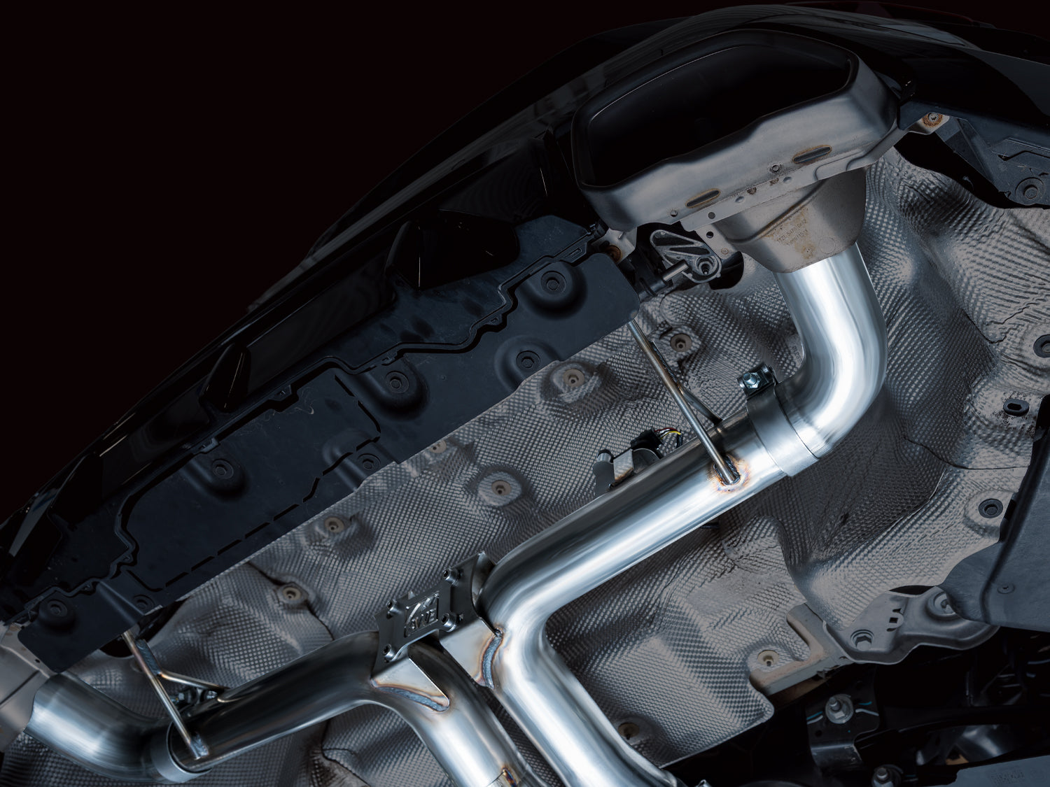 AWE Track Edition Exhaust – BMW G42 M240i