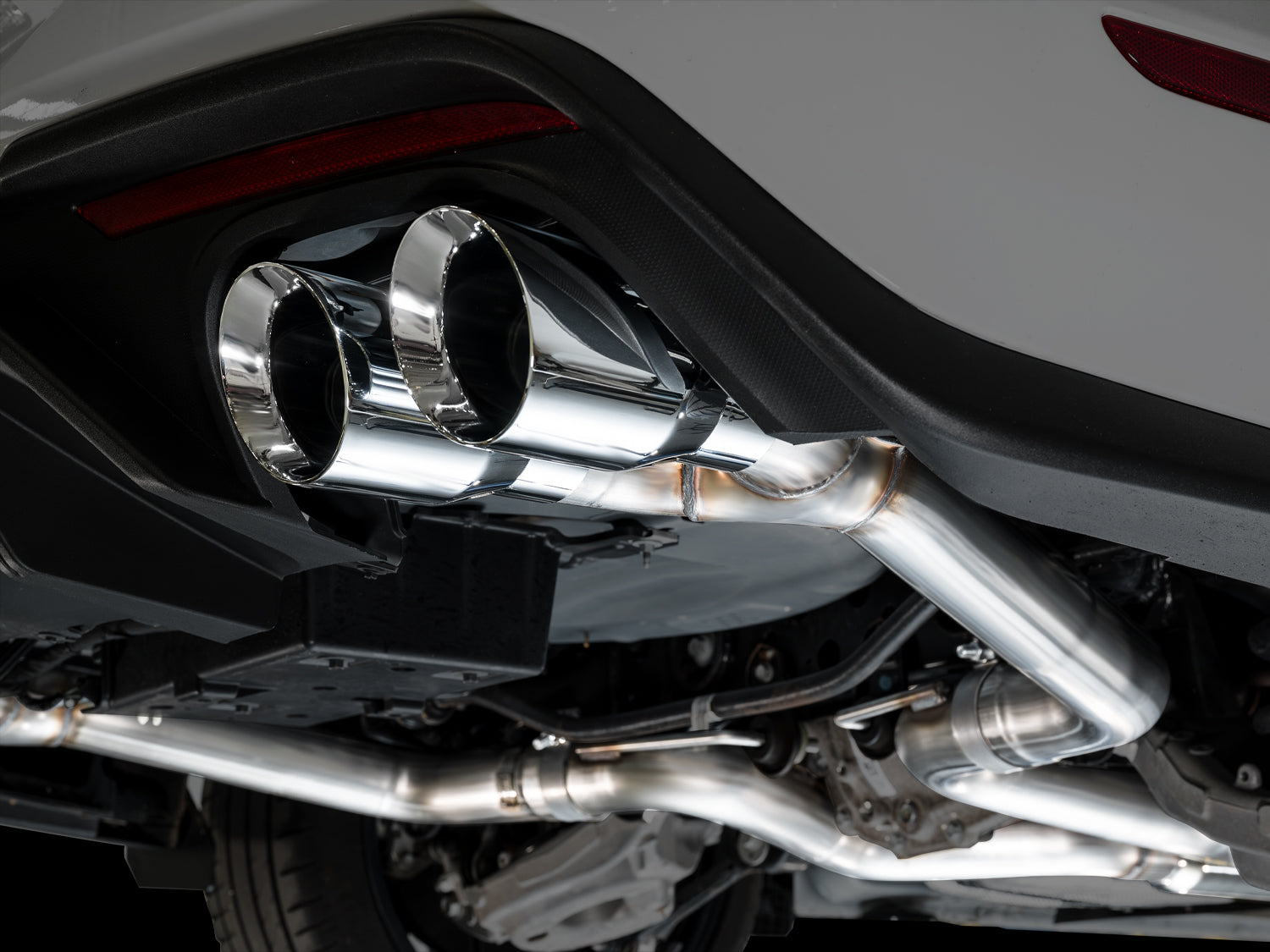 AWE Track Edition Exhaust – Ford S550 Mustang GT 2018+