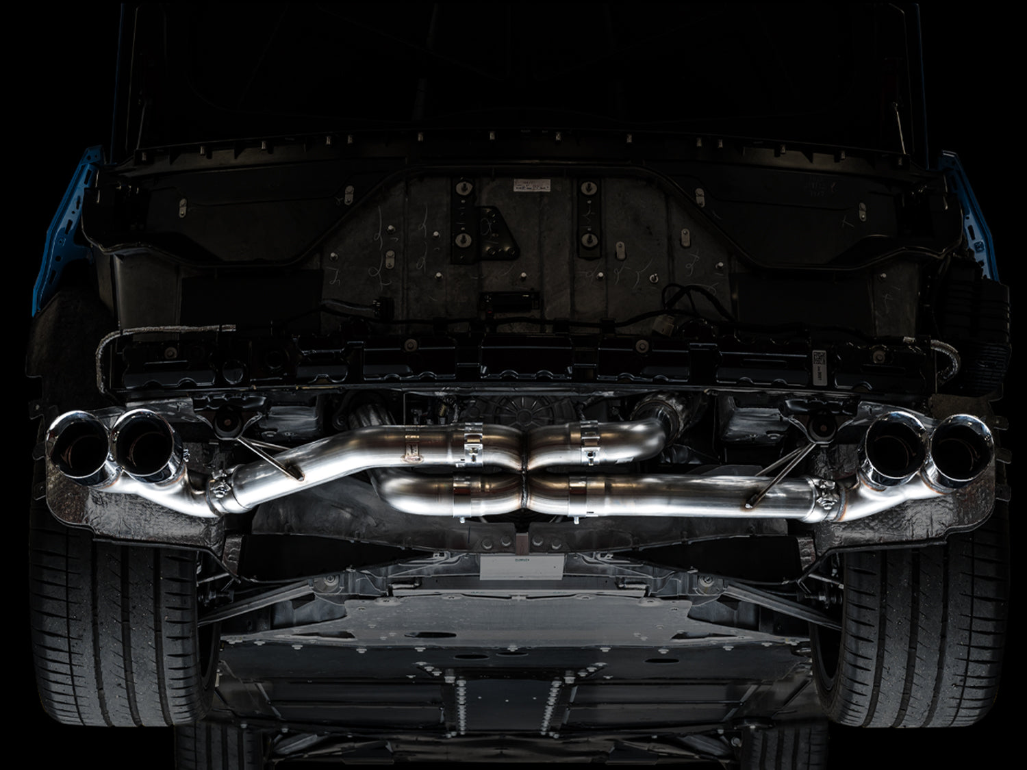 AWE Track Edition Exhaust – Chevrolet C8 Corvette Stingray / E-Ray