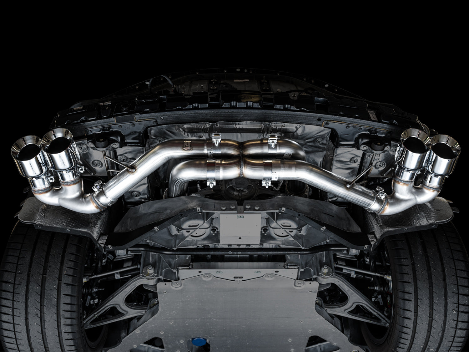 AWE Track Edition Exhaust – Chevrolet C8 Corvette Stingray / E-Ray