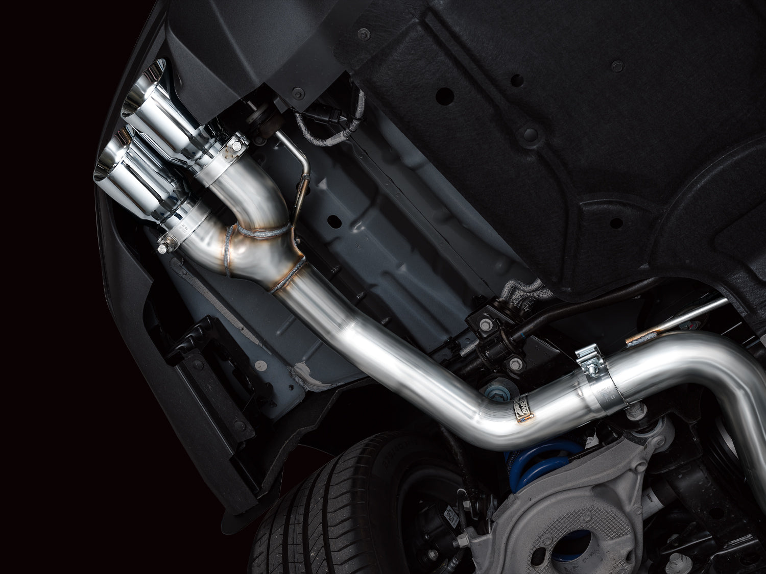 AWE Track Edition Exhaust – Ford S650 Mustang GT (Quad Tip)