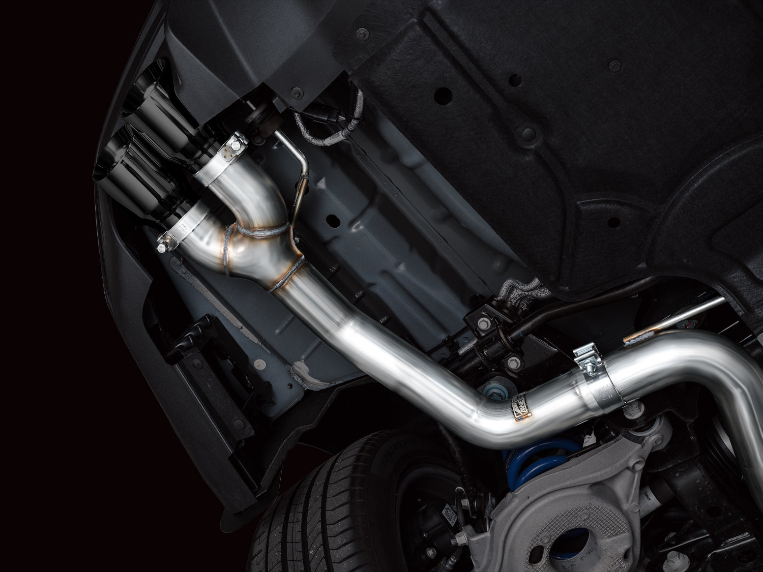 AWE Track Edition Exhaust – Ford S650 Mustang GT (Quad Tip)