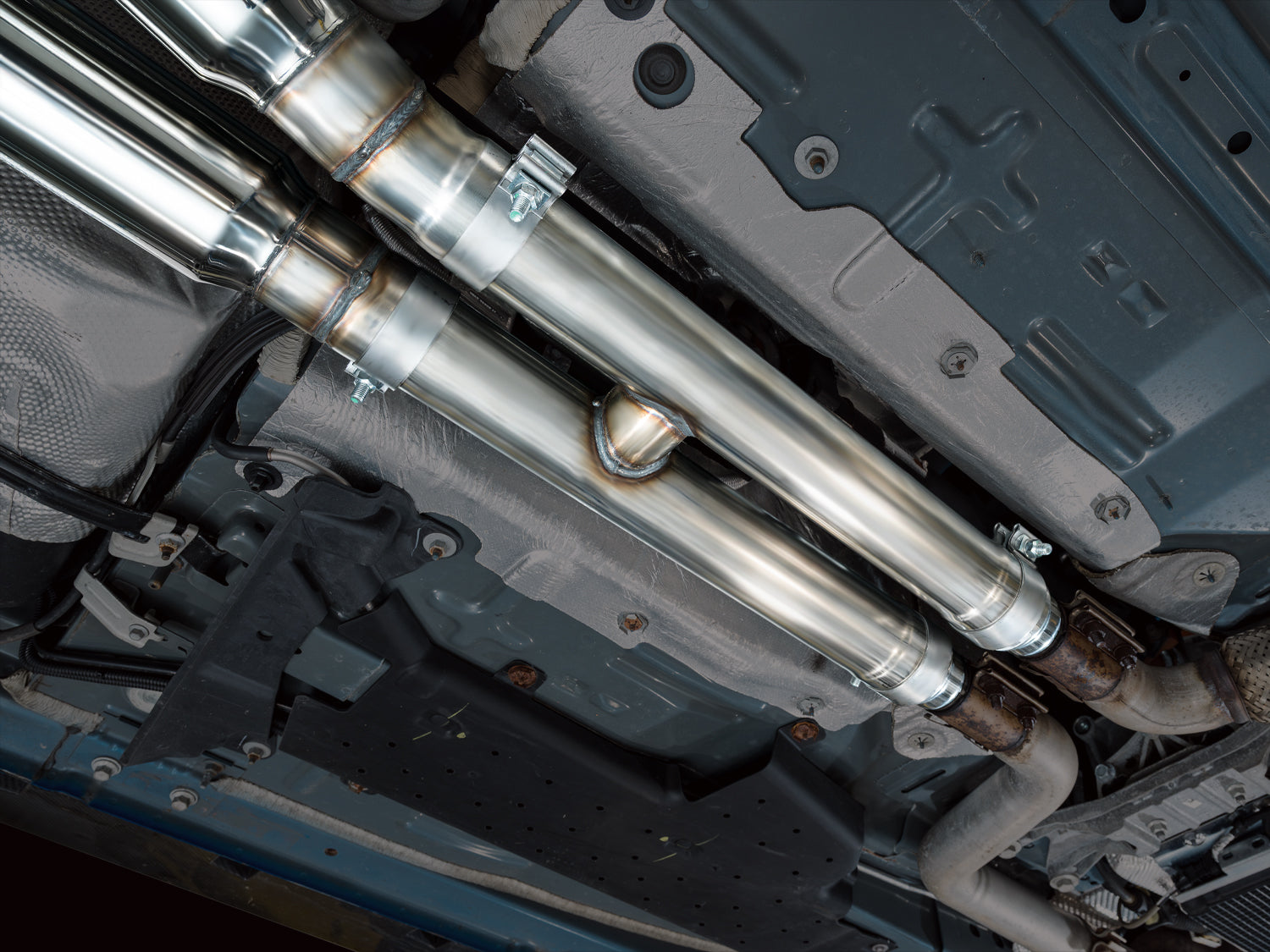 AWE SwitchPath Exhaust – Ford S550 Mustang Mach 1
