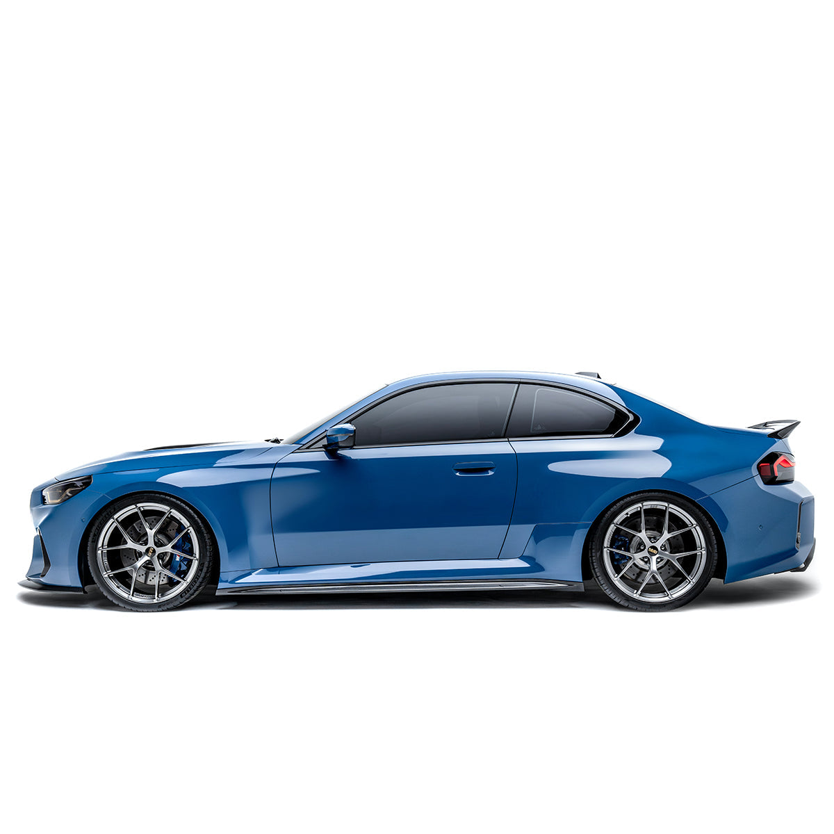 BMW G87 Carbon Fiber Side Skirts V2