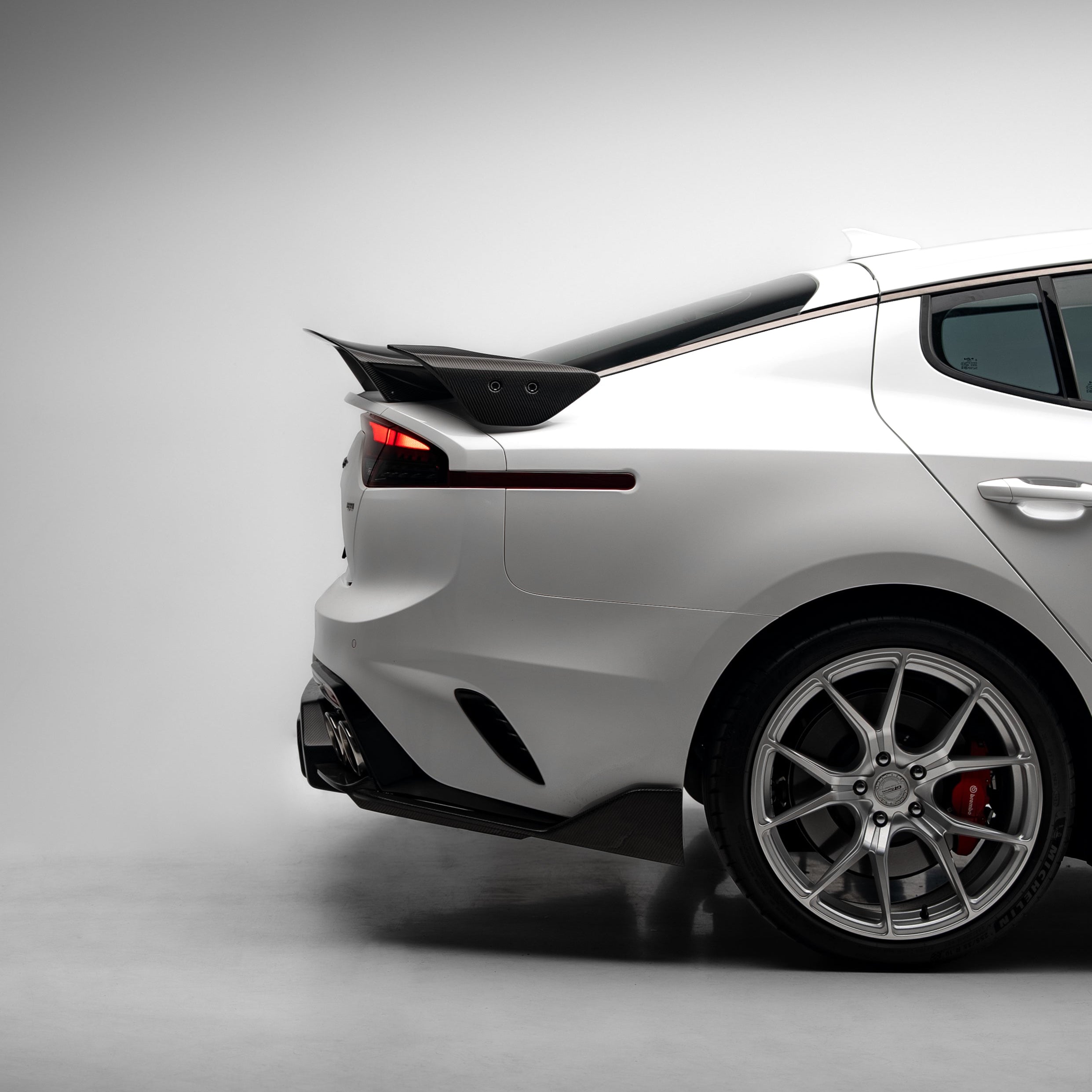 Kia Stinger Carbon Fiber Spoiler V3 2018-2023