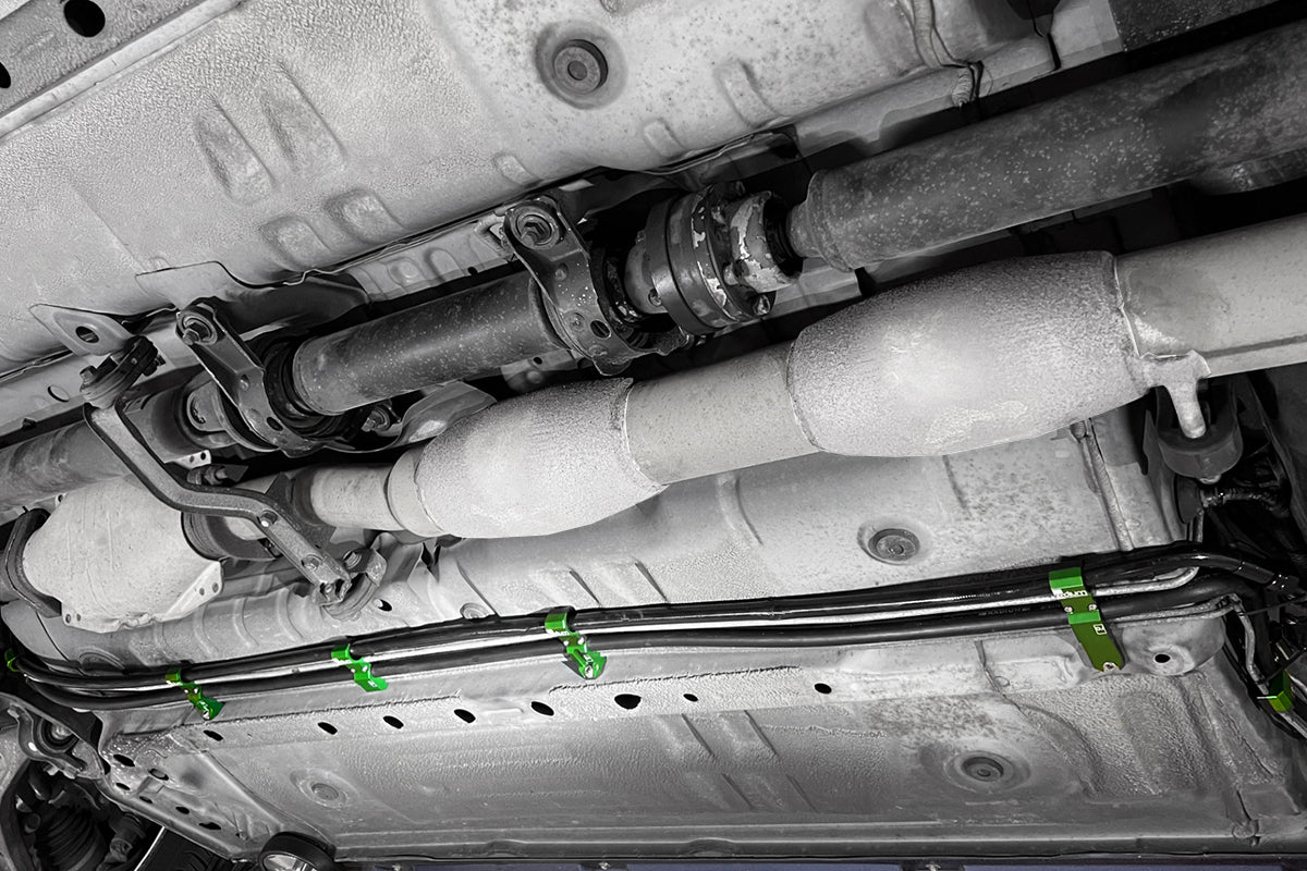 Radium Fuel Hanger Plumbing Kit, Mitsubishi EVO 1-6  - Radium Engineering | Coore Australia