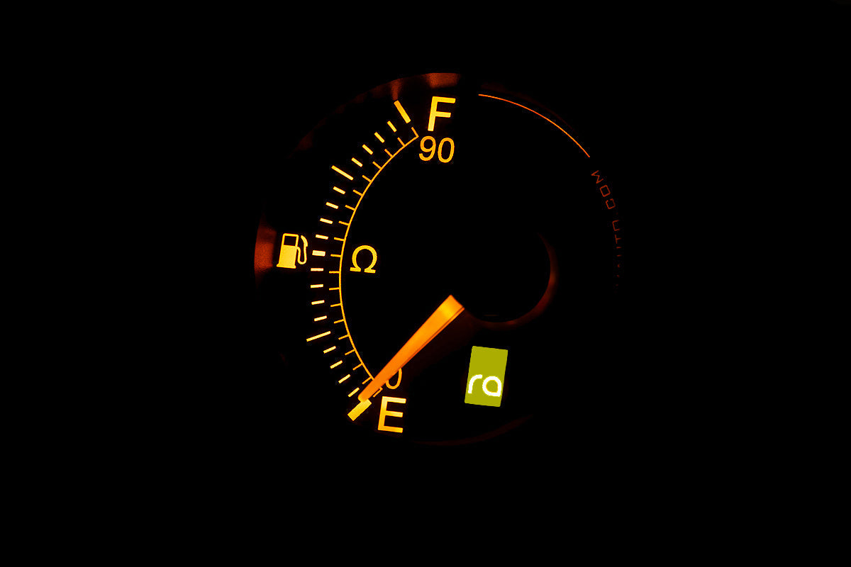 Radium 52mm Fuel Level Gauge, 0-90 Ohm - Amber - Radium Engineering | Coore Australia