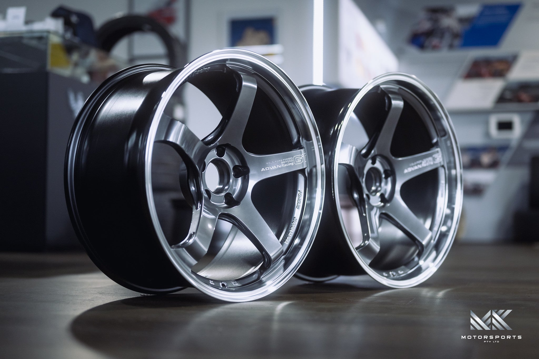 Advan GT Beyond wheel – Hyper Platinum Black (MPB)
