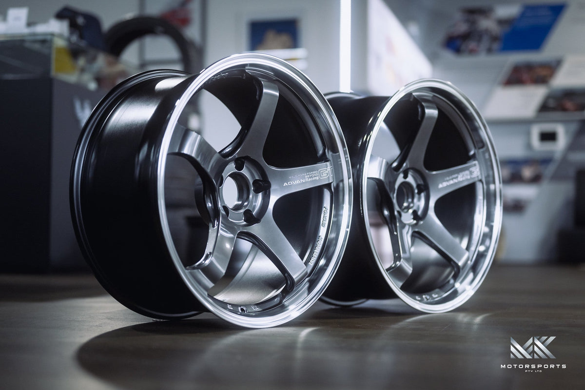 Advan GT Beyond wheel – Hyper Platinum Black (MPB)