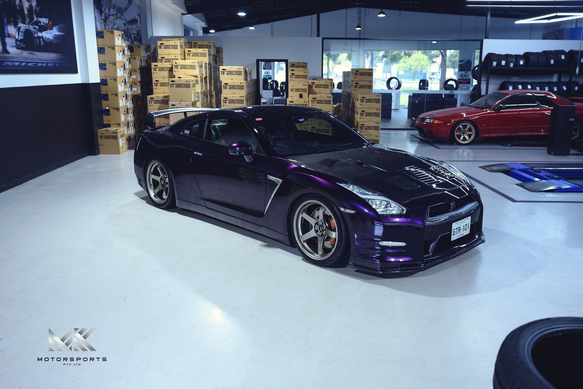 Advan GT Beyond R35 GT-R wheel – Racing Sand Metallic (RSM)