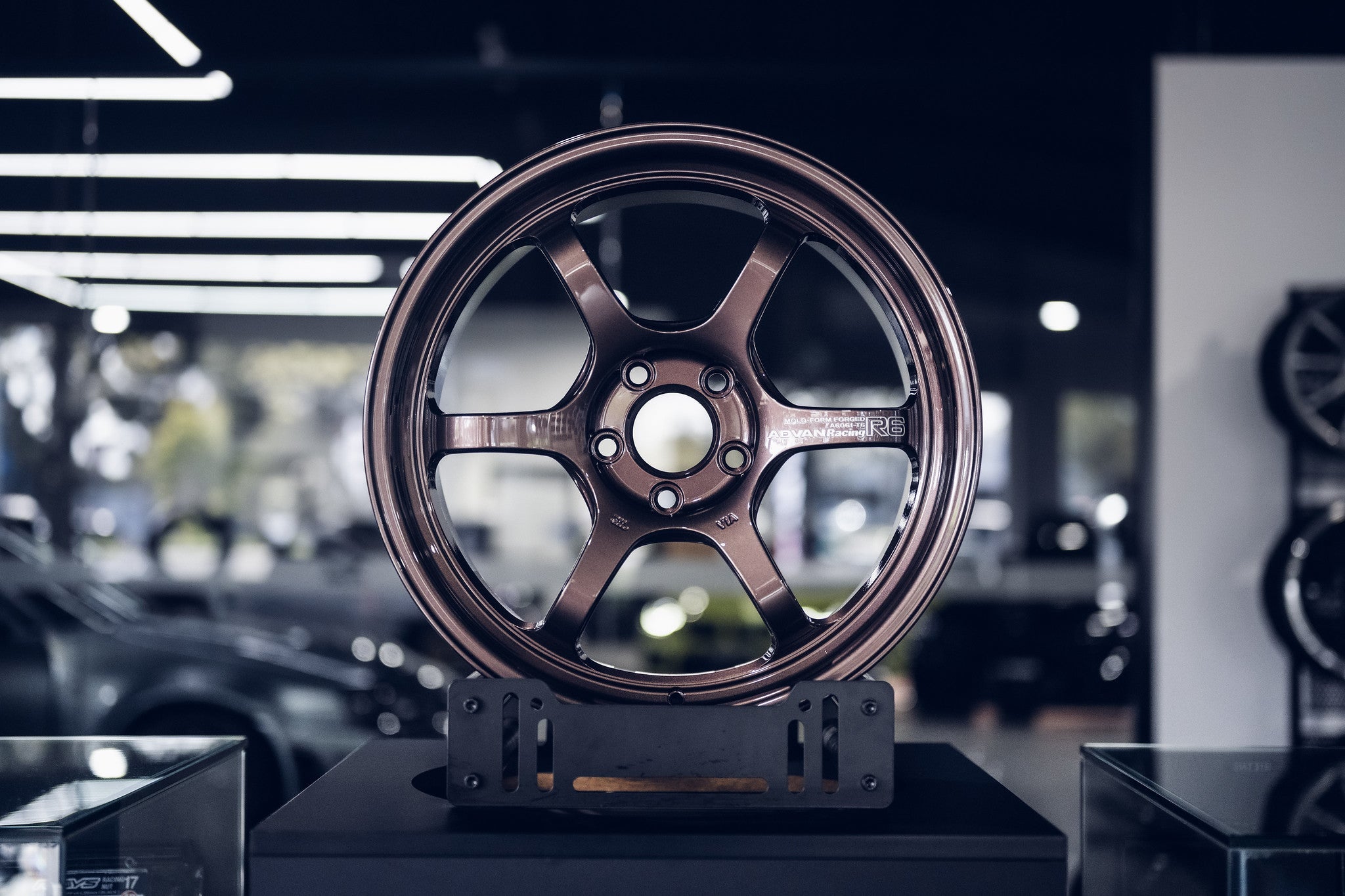 Advan Racing R6 wheel – Racing Copper Bronze (RCB)