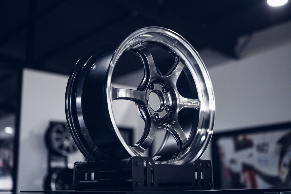 Advan Racing R6 wheel – view 14