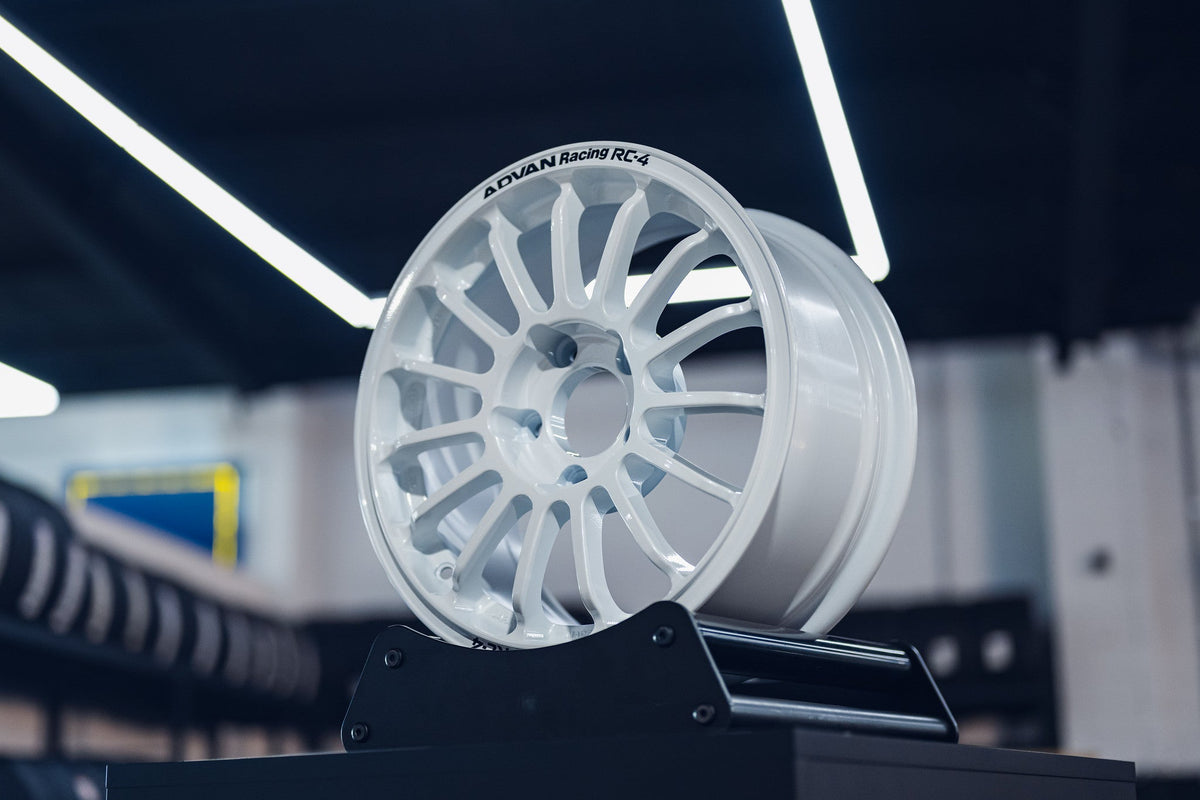 Advan Racing RC-4 wheel – view 4