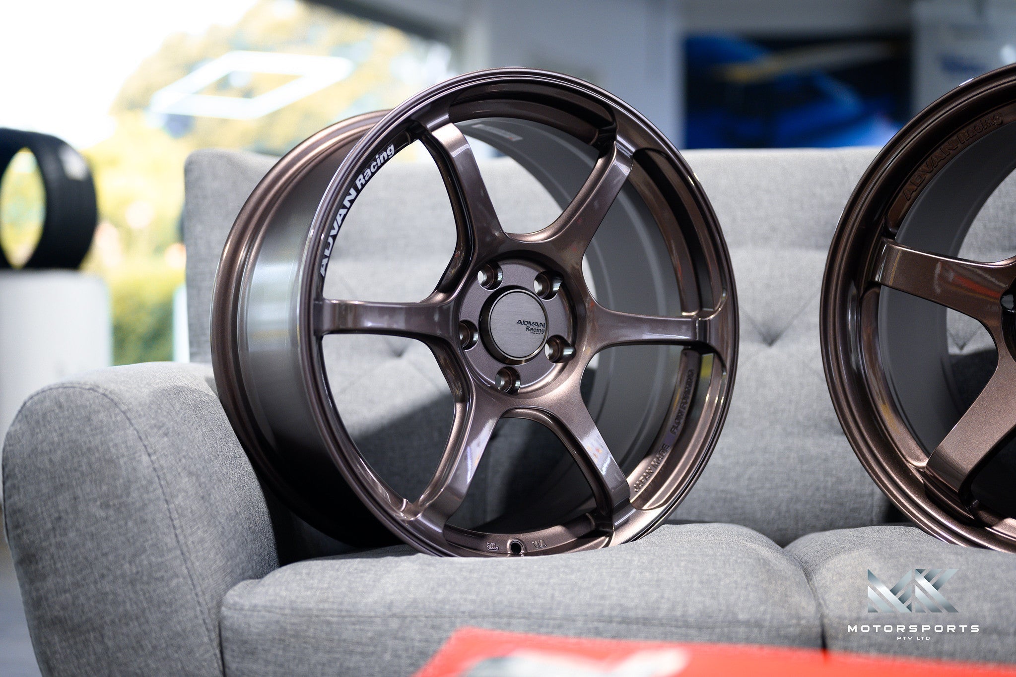 Advan Racing RG-4 wheel – view 3