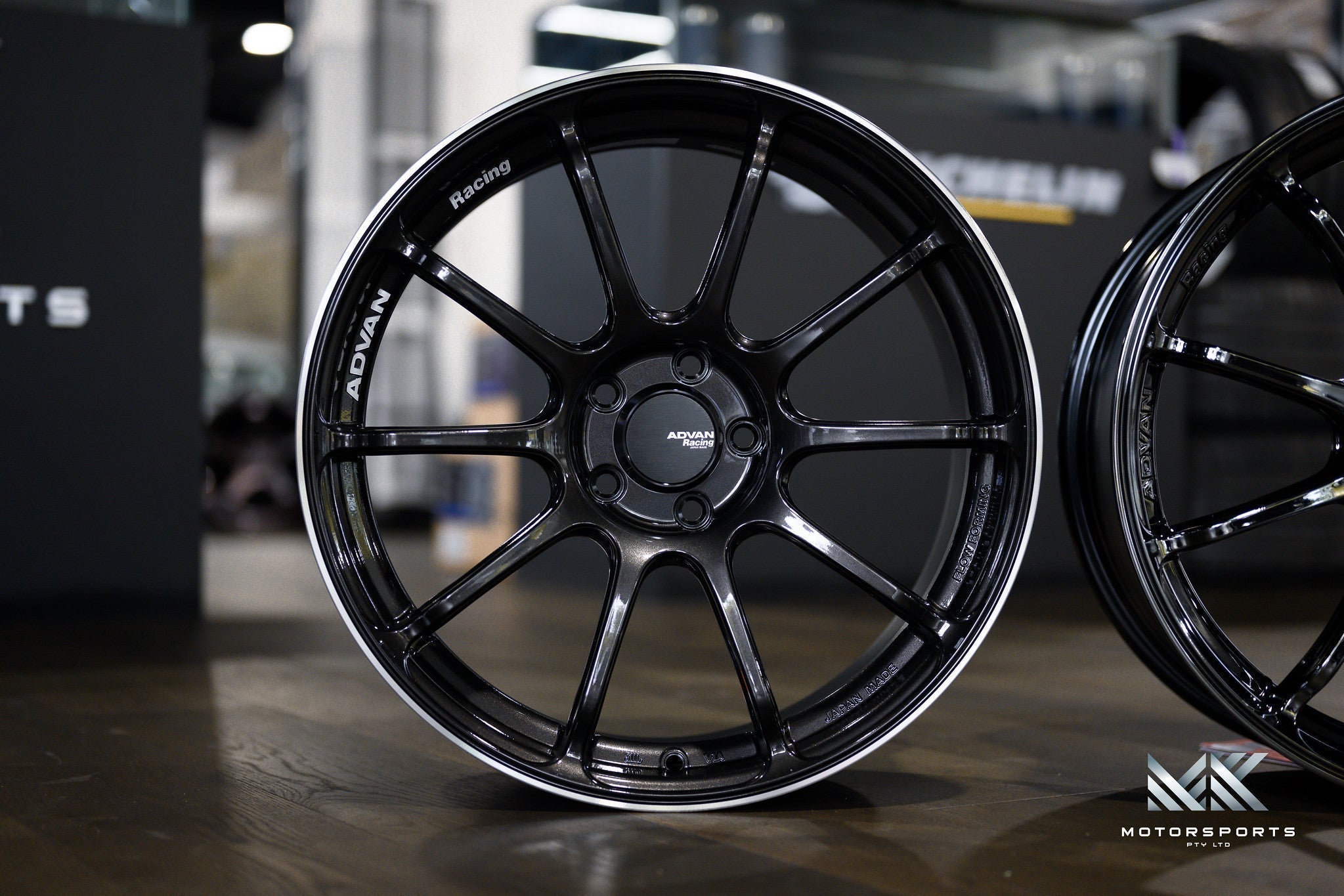 Advan Racing RSIII wheel – Black Gun Metallic & Ring (BGR)