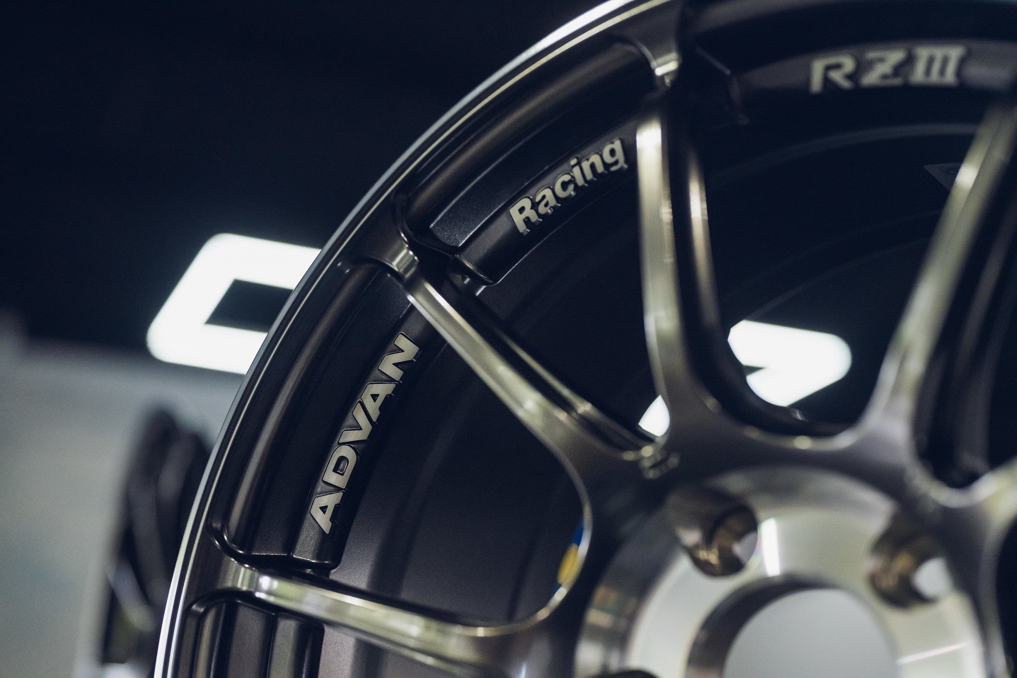 Advan Racing RZIII wheel – view 12