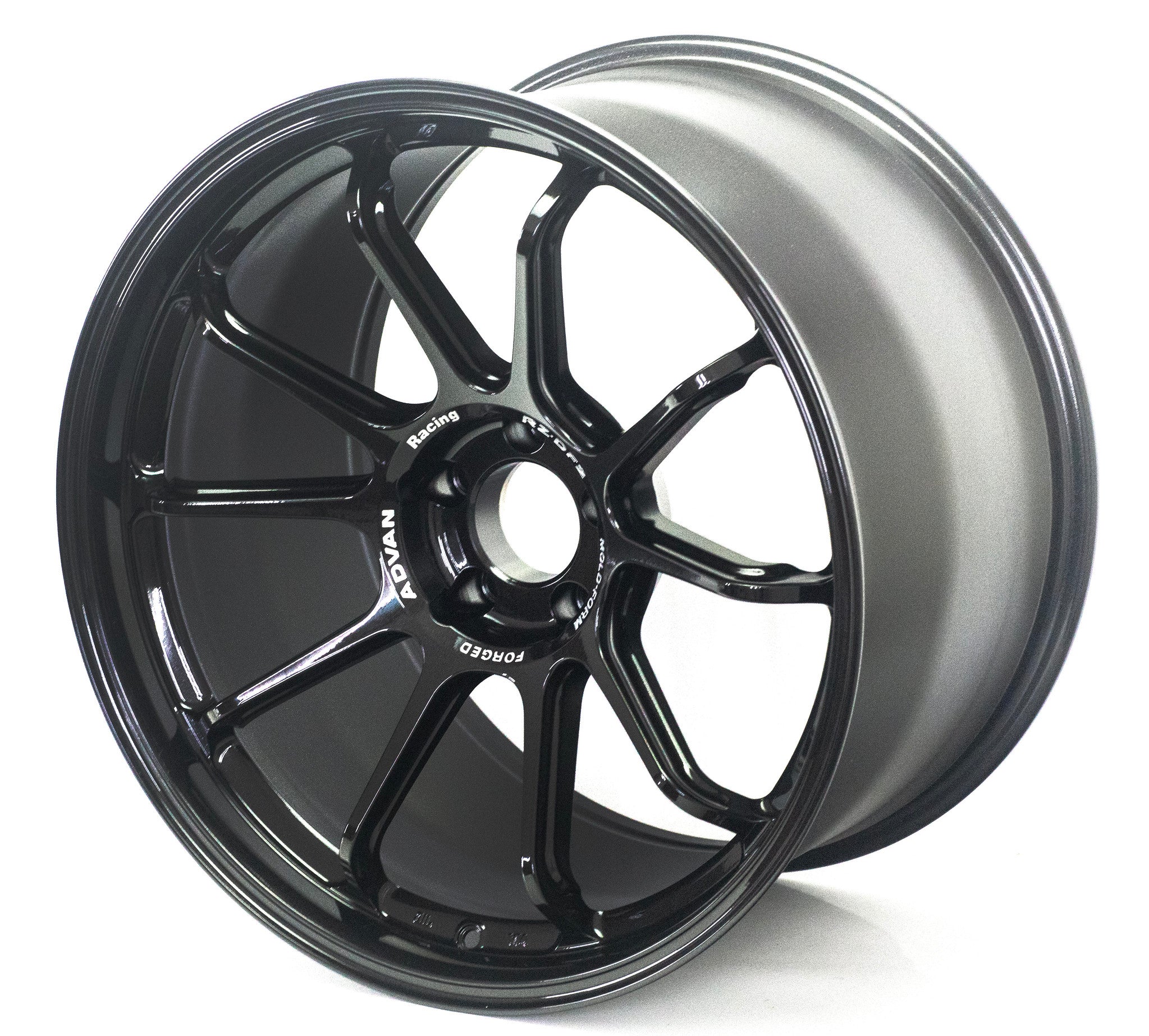 Advan RZ-DF2 wheel – view 4