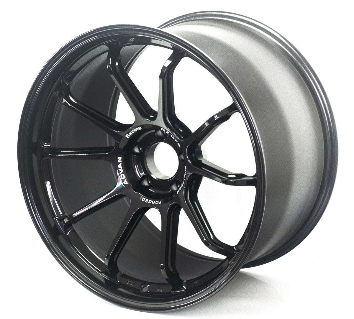 Advan RZ-DF2 R35 GT-R wheel – Racing Titanium Black (TBK)