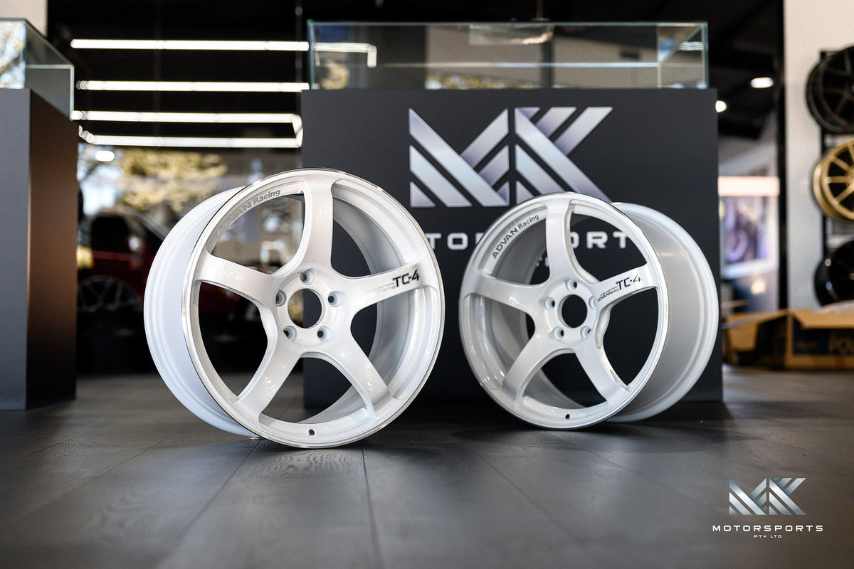 Advan TC-4 wheel