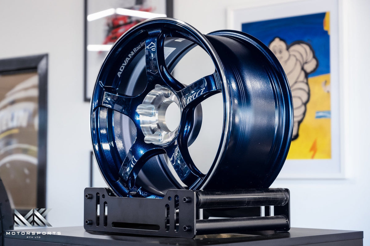Advan TC-4 SE wheel – Racing Indigo Blue & Diamond Cut (IBC)