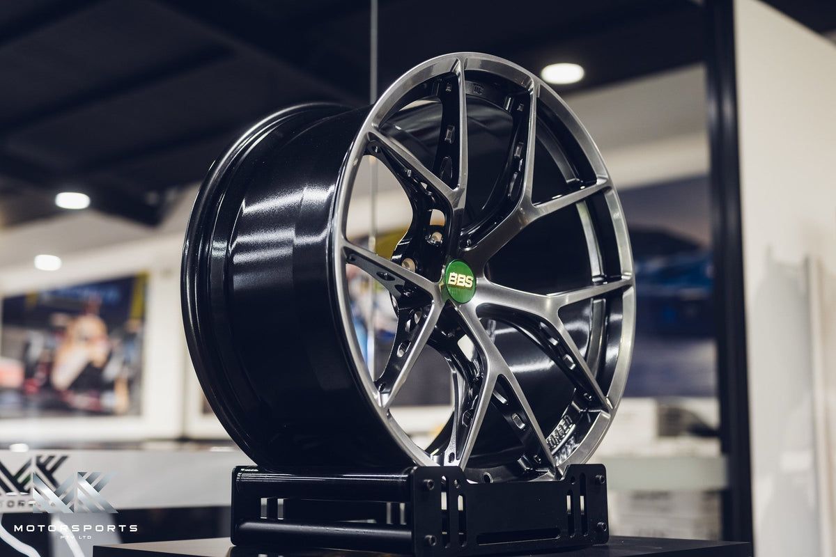BBS FI-R Evo wheel – Diamond Black (DB)