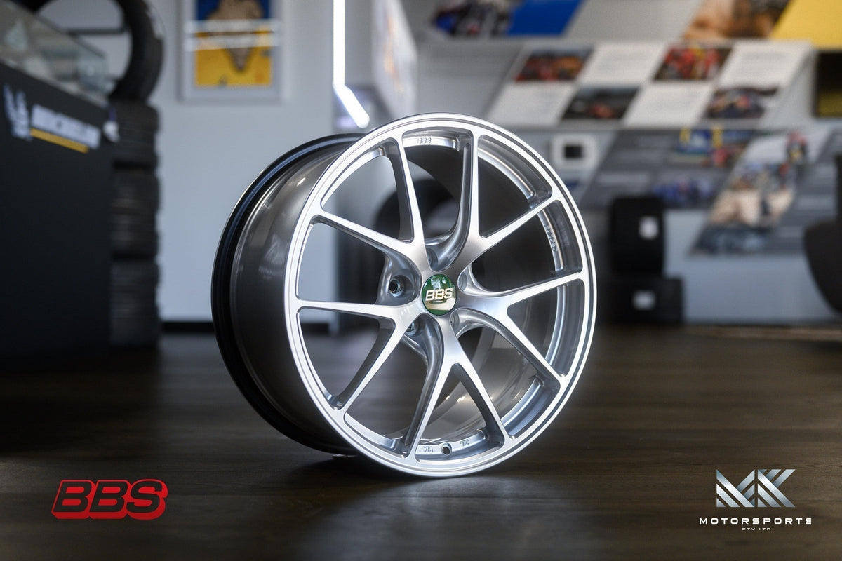 BBS RI-A wheel – Diamond Silver (DS)