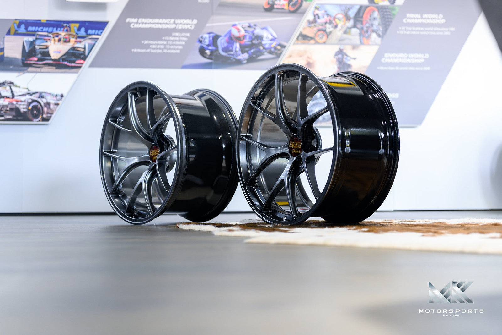 BBS RI-D for Ferrari wheel – Diamond Black (DB)