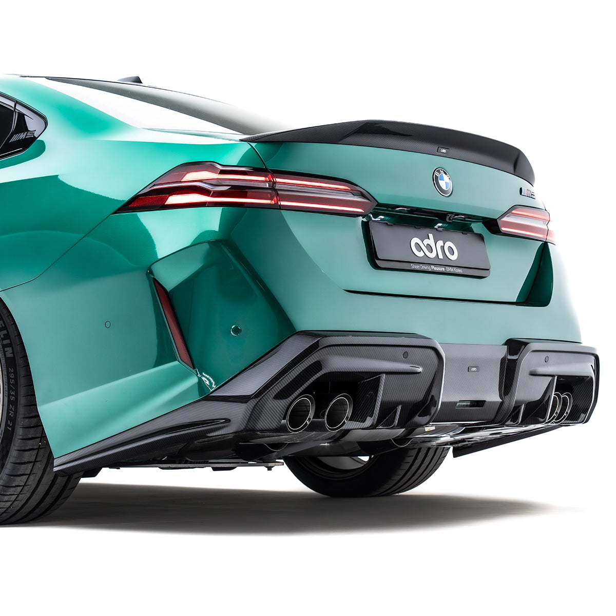 BMW G90 M5 Carbon Fiber Rear Diffuser