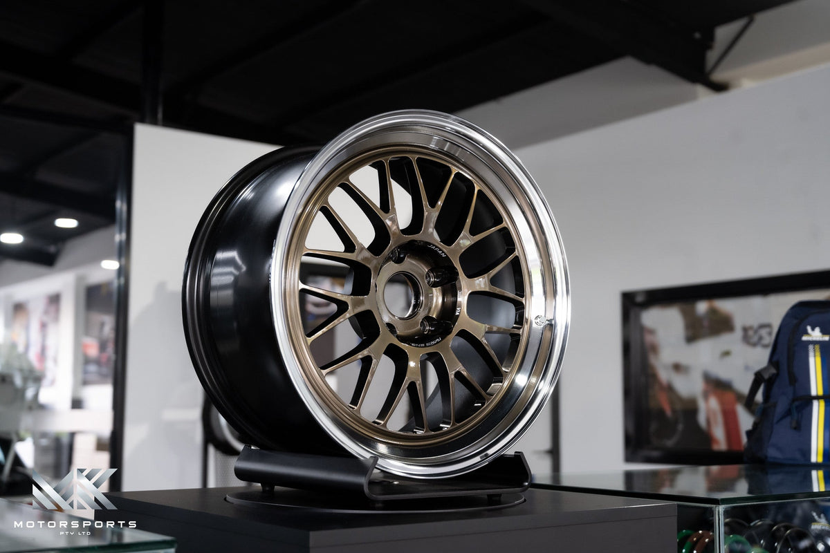Volk Racing 21A spec-SR wheel – Shining Bronze Metal / Rim DC (SR)