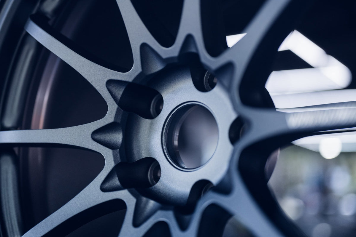 Volk Racing CE28N-plus M-Spec wheel – view 6