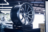 Volk Racing CE28N-plus M-Spec wheel – view 4