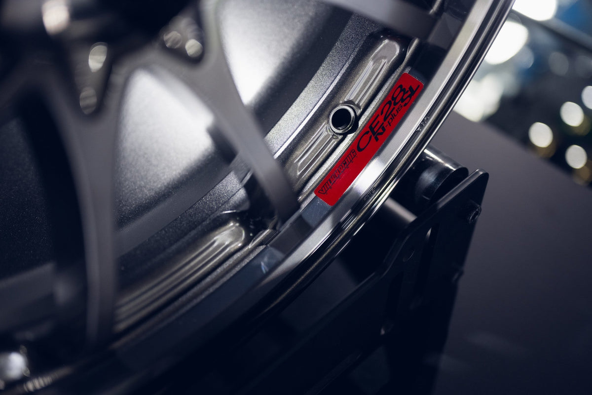Volk Racing CE28N-plus SL wheel – view 4