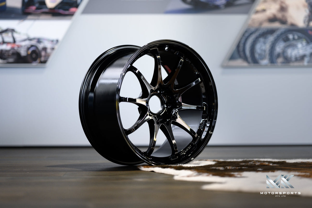 Volk Racing CE28SL wheel – Black (BK)