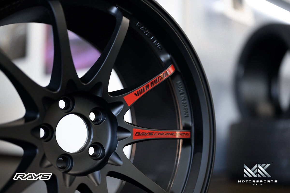 Volk Racing CE28SL wheel – Black (BK)